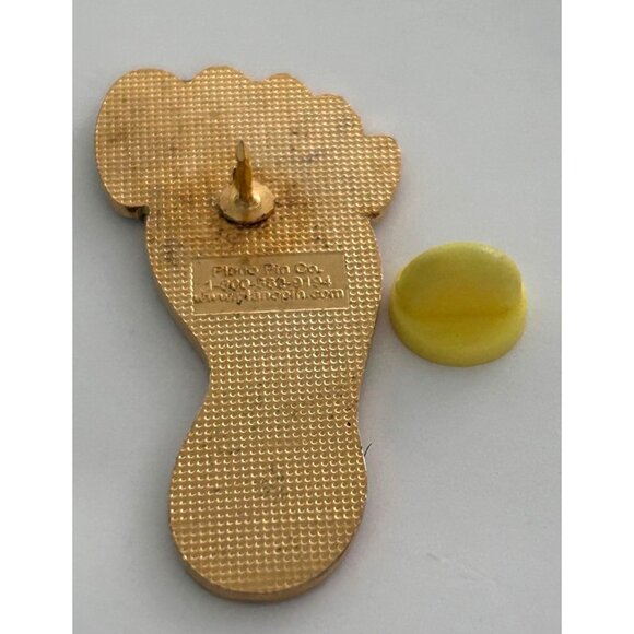 Vintage Odyssey of the Mind Foot North Carolina 1982 Pin - Picture 3 of 3